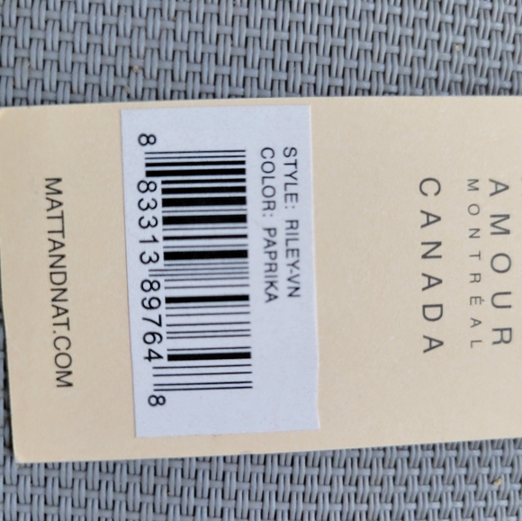 Matt & Nat Messenger Bag - Picture 5 of 5